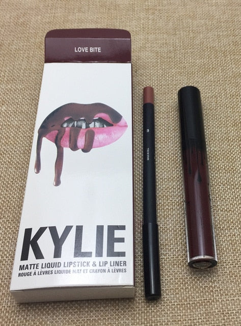 2020 new KYLIE matte lipstick+lips