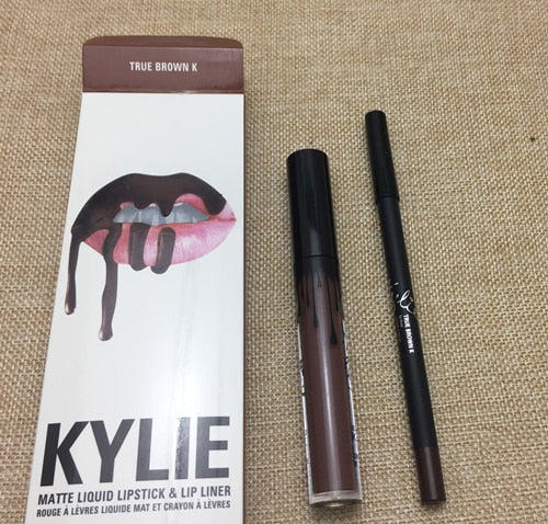 2020 new KYLIE matte lipstick+lips