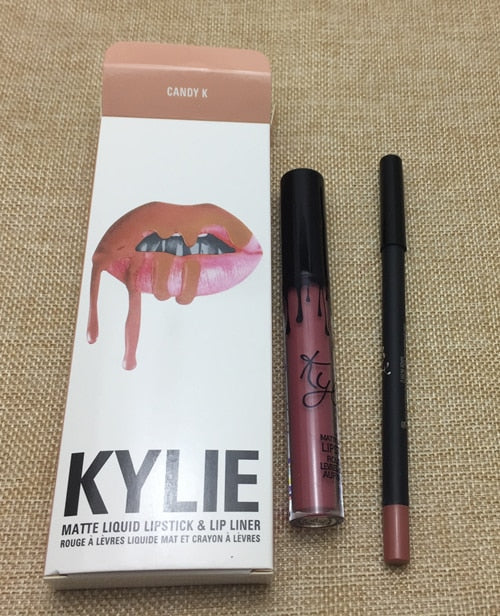 2020 new KYLIE matte lipstick+lips