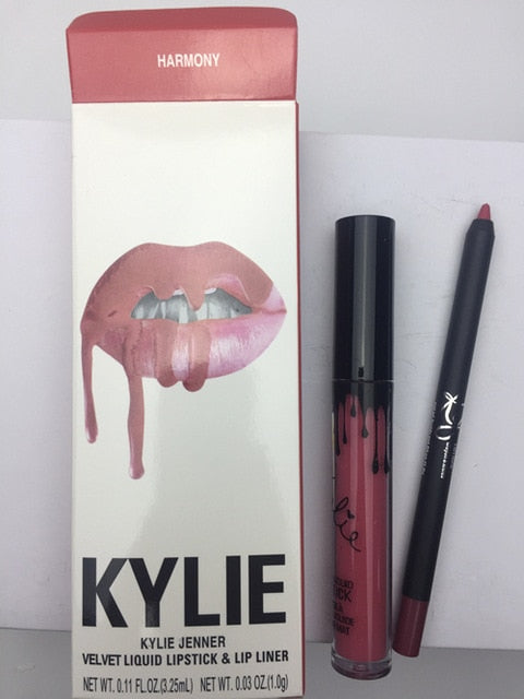 2020 new KYLIE matte lipstick+lips